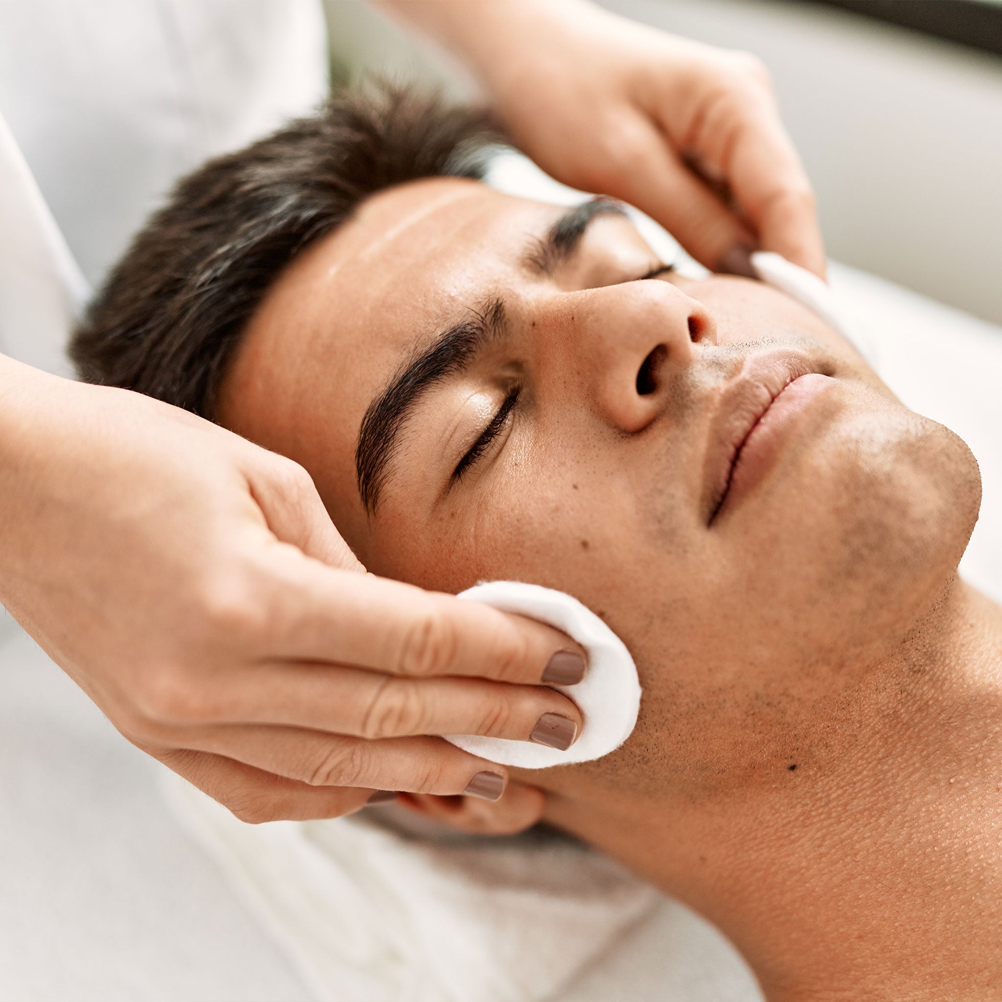 Gentlemen's Facial